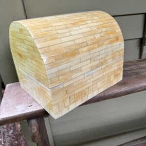 Arched vintage tessellated bone box
