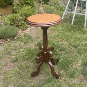 Oak Victorian Swirl Leg Plant Stand